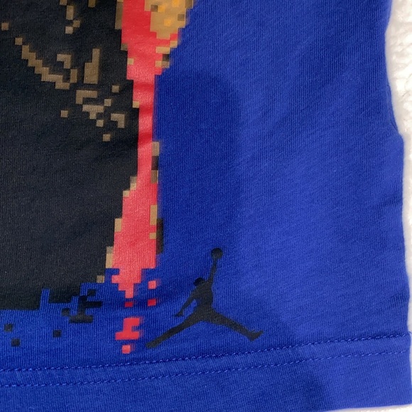 Jordan pixelated tee. Boys size small. - Picture 4 of 6